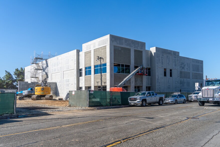 Primary Photo Of SEC of Perris Blvd & Globe St, Moreno Valley Warehouse For Lease