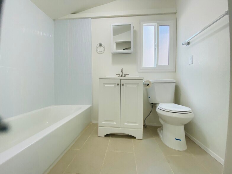 More Photos Of 2432 Workman St, Los Angeles Apartments For Sale