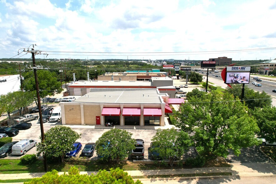 More Photos Of 12223 San Pedro Ave, San Antonio General Retail For Sale