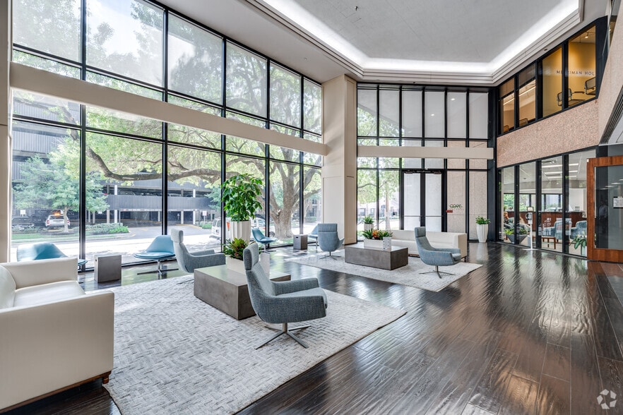 More Photos Of 3900 Essex Ln, Houston Office For Lease