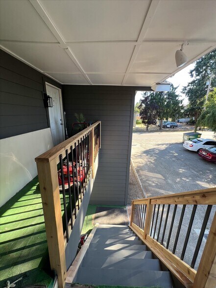 More Photos Of 10443 17th Ave SW, Seattle Multifamily For Sale