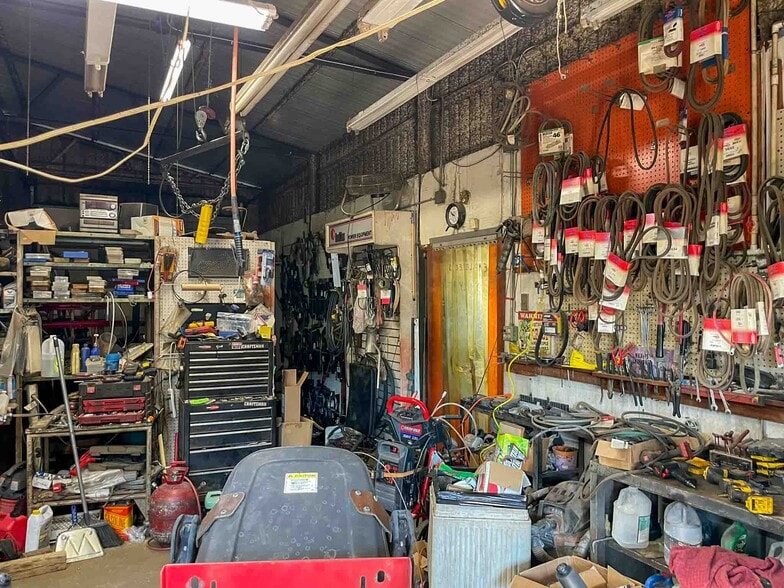 More Photos Of 126 W Main St, Edmond Freestanding For Sale