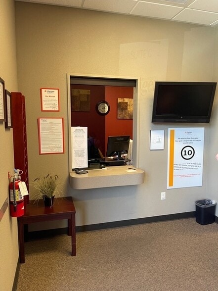 More Photos Of 436 E Yosemite Ave, Merced Medical For Sale