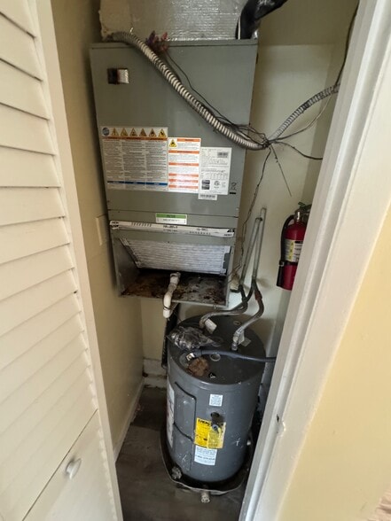 More Photos Of 712-714 S F St, Lake Worth Apartments For Sale