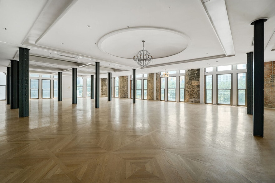More Photos Of 234 Loyola Ave, New Orleans Apartments For Sale