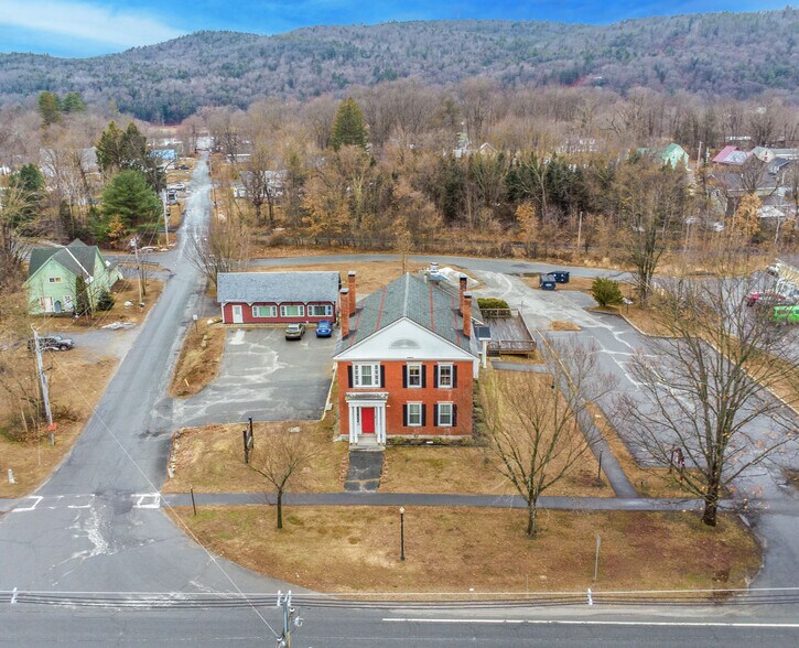 More Photos Of 122 Main St, Charlestown Restaurant For Sale