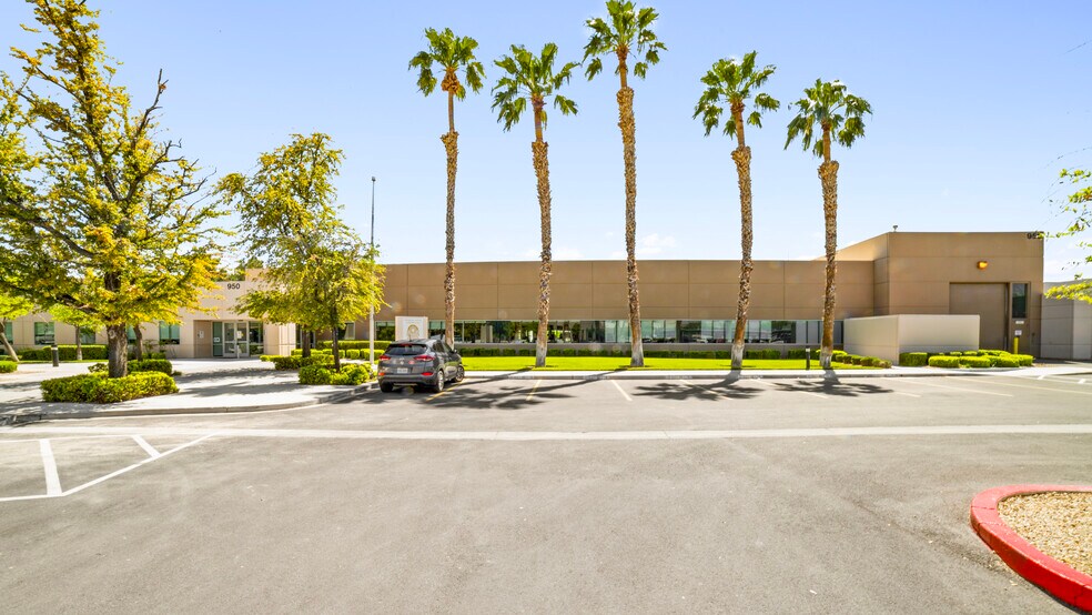 More Photos Of 950 Grier Dr, Las Vegas Loft Creative Space For Sale