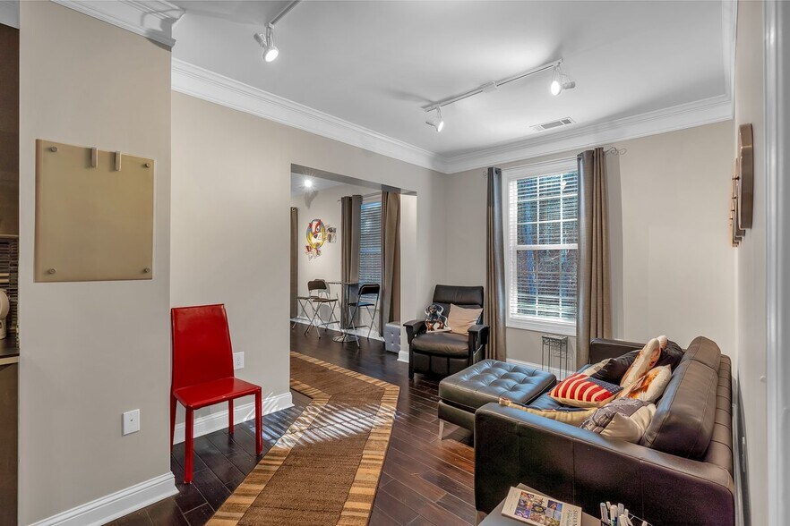 More Photos Of 3104 Creekside Village Dr NW, Kennesaw Loft Creative Space For Sale