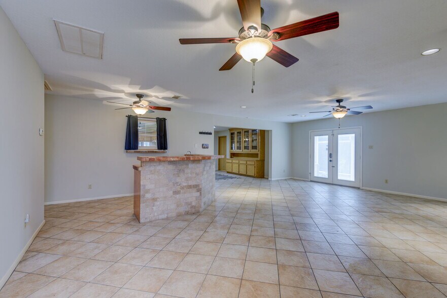 More Photos Of 11820 Plainbrook St, La Porte Specialty For Sale