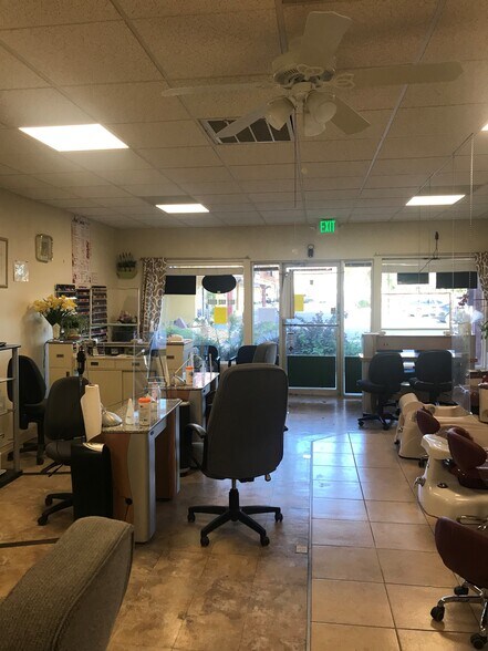 More Photos Of 2130 Main St, Longmont General Retail For Lease