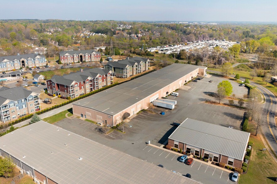 Primary Photo Of 8160 Regent Pky, Fort Mill Flex For Lease