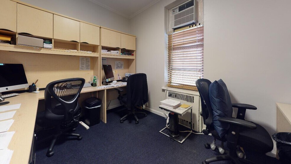 More Photos Of 98120 Queens Blvd, Rego Park Apartments For Sale