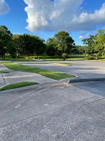 More Photos Of 5100 W 12th St, Little Rock Medical For Sale