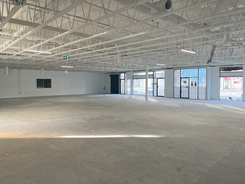 More Photos Of 8160 Cook Rd, Richmond Storefront For Lease