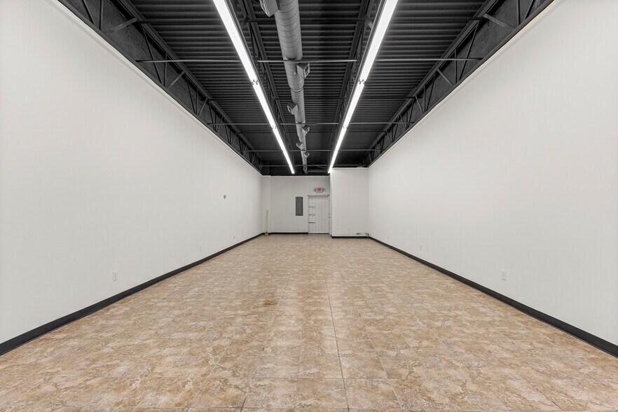 More Photos Of 10433 W McNichols Rd, Detroit Storefront Retail Office For Lease