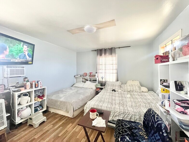 More Photos Of 2513 Connie Dr, Sacramento Office For Sale