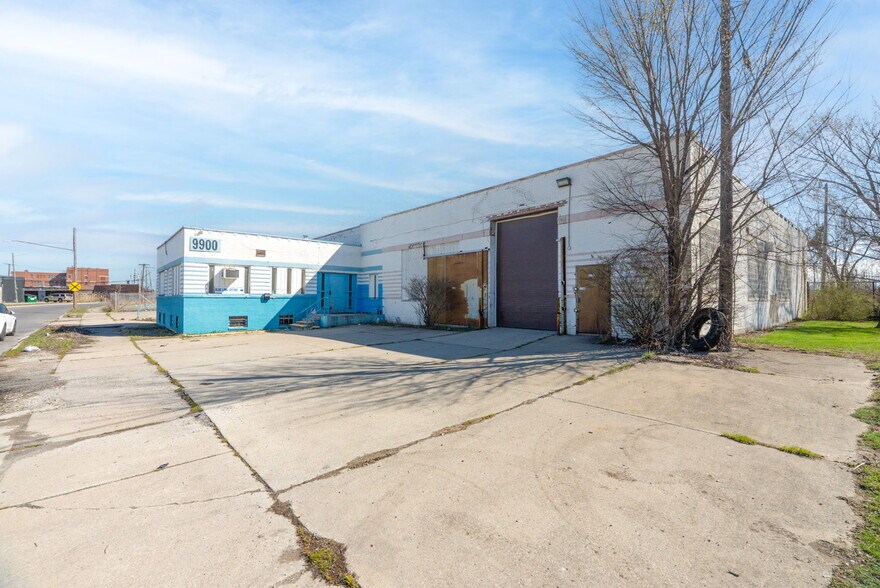 More Photos Of Amazing Industrial Warehouse Opportunity, Detroit Warehouse For Sale