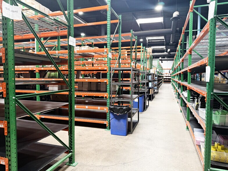 More Photos Of 3161 N 35th Ave, Phoenix Warehouse For Sale