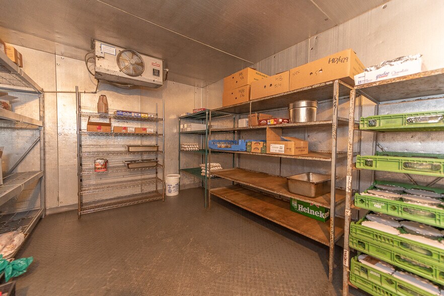 More Photos Of 365 W Whitehall St, Allentown Warehouse For Lease