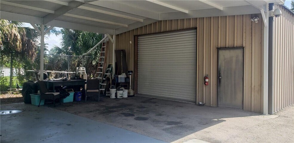 More Photos Of 1245 River Rd, N Fort Myers Industrial For Sale
