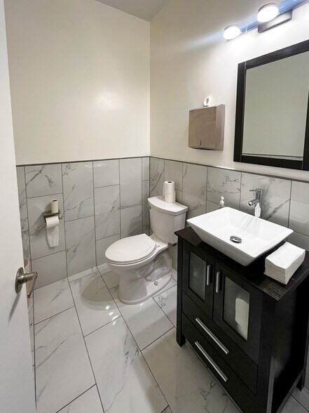 More Photos Of 6911 Columbia Pike, Annandale Lodge Meeting Hall For Sale