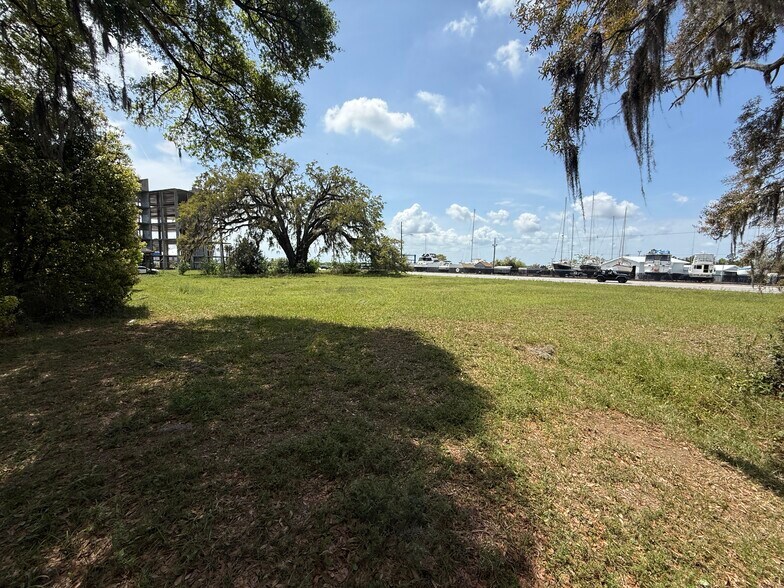 More Photos Of 2508 Newcastle St, Brunswick Apartments For Sale