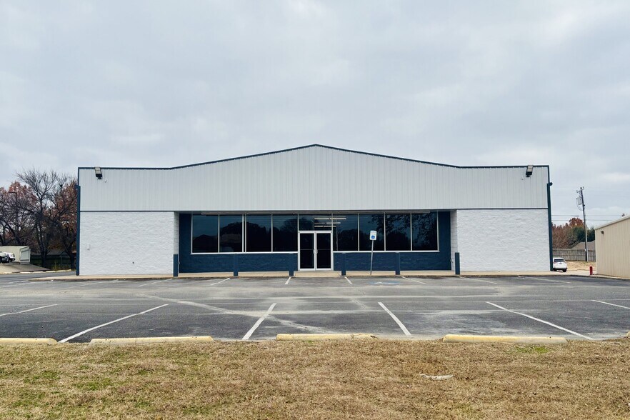 More Photos Of 5429 Acton Hwy, Granbury Freestanding For Lease