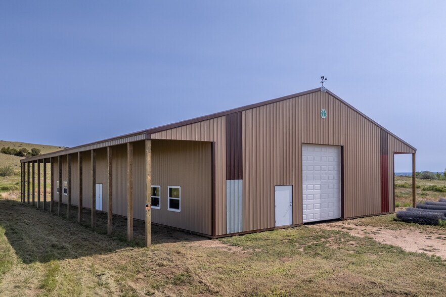 More Photos Of 500 Parsons, Walsenburg Specialty For Sale