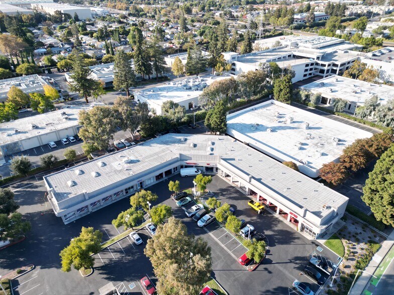 Primary Photo Of 135 N Wolfe Rd, Sunnyvale Unknown For Lease