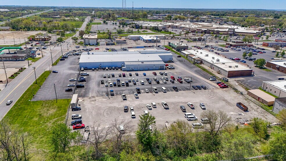 More Photos Of 3921 Frederick Ave, Saint Joseph General Retail For Sale