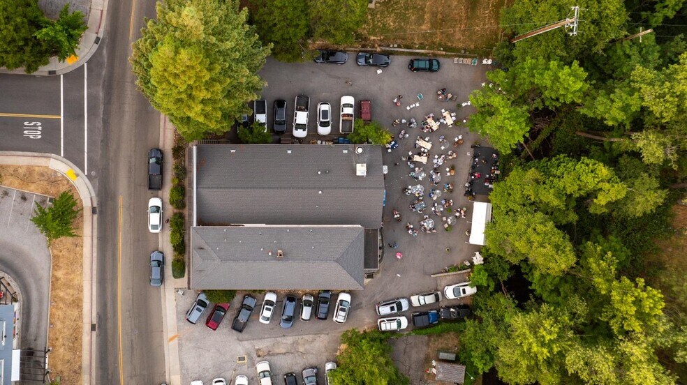 More Photos Of 535 Mill St, Grass Valley Restaurant For Sale