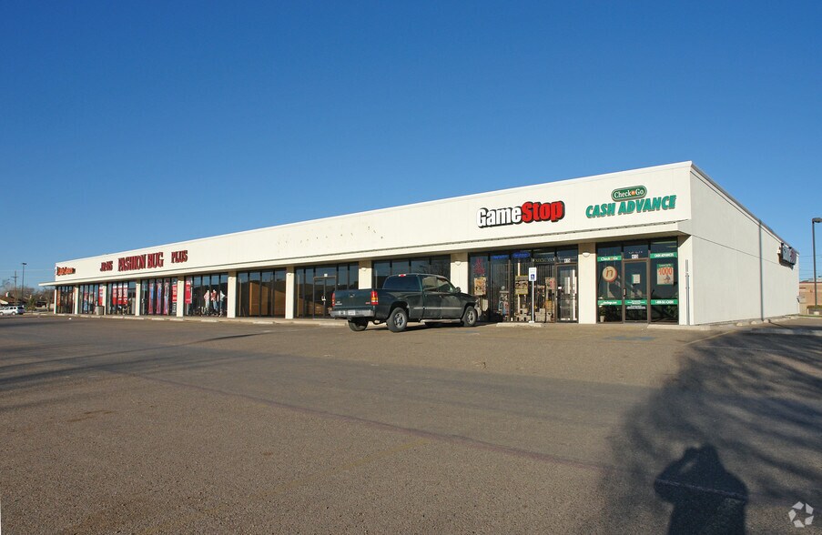 More Photos Of 417 Frankford Ave, Lubbock General Retail For Sale