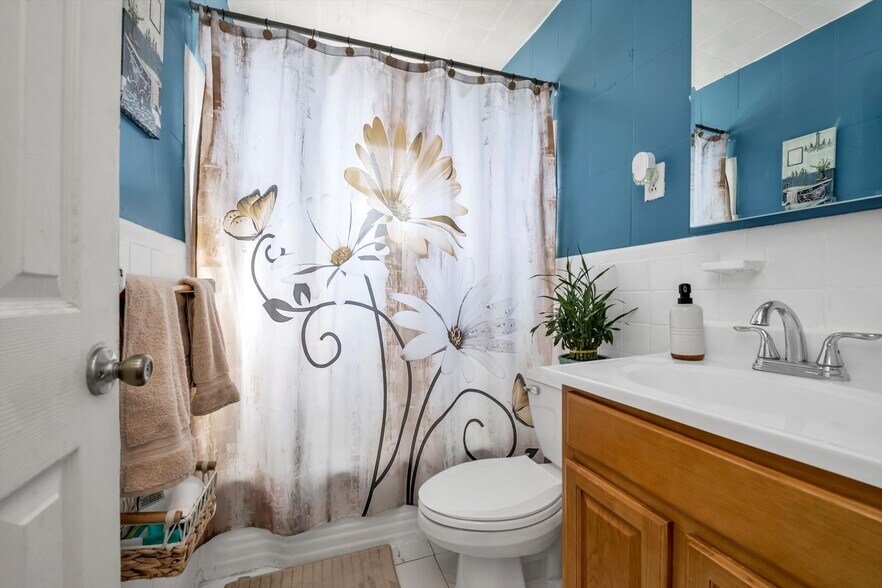 More Photos Of 18705-18721 Baisley Blvd, Jamaica Apartments For Sale