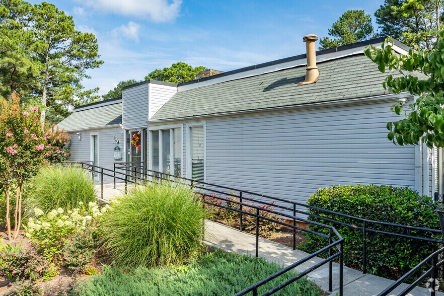 More Photos Of 3100 Godby Rd, College Park Apartments For Sale