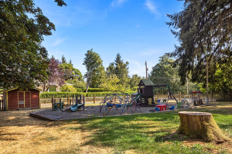More Photos Of 9822 SW Gorsuch Rd, Vashon Flex For Sale