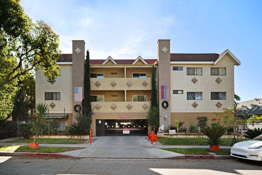 Primary Photo Of 420 W Windsor Rd, Glendale Apartments For Sale