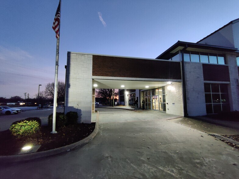 More Photos Of 1450 N Redbud Blvd, McKinney Medical For Lease