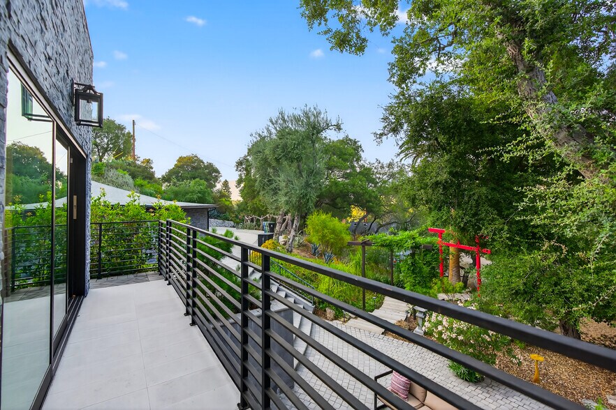 More Photos Of , Tujunga Multifamily For Sale