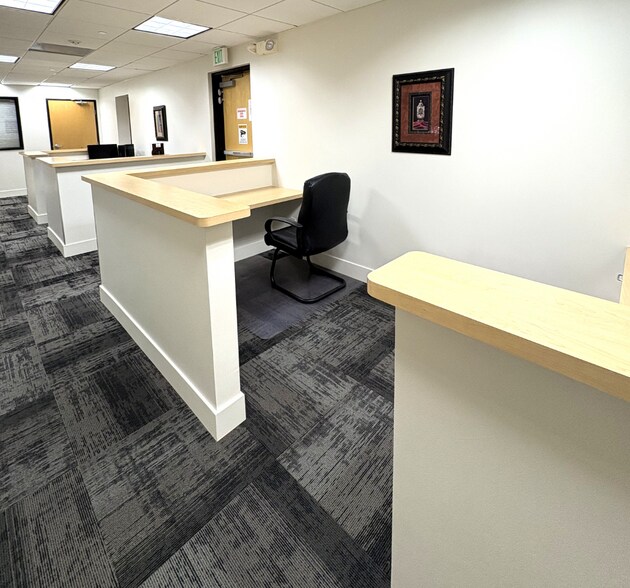More Photos Of 260 Newport Center Dr, Newport Beach Coworking Space