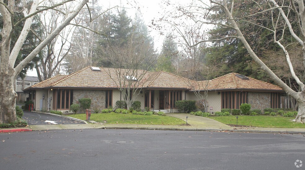 Primary Photo Of 30 Oak Ct, Danville Office For Sale