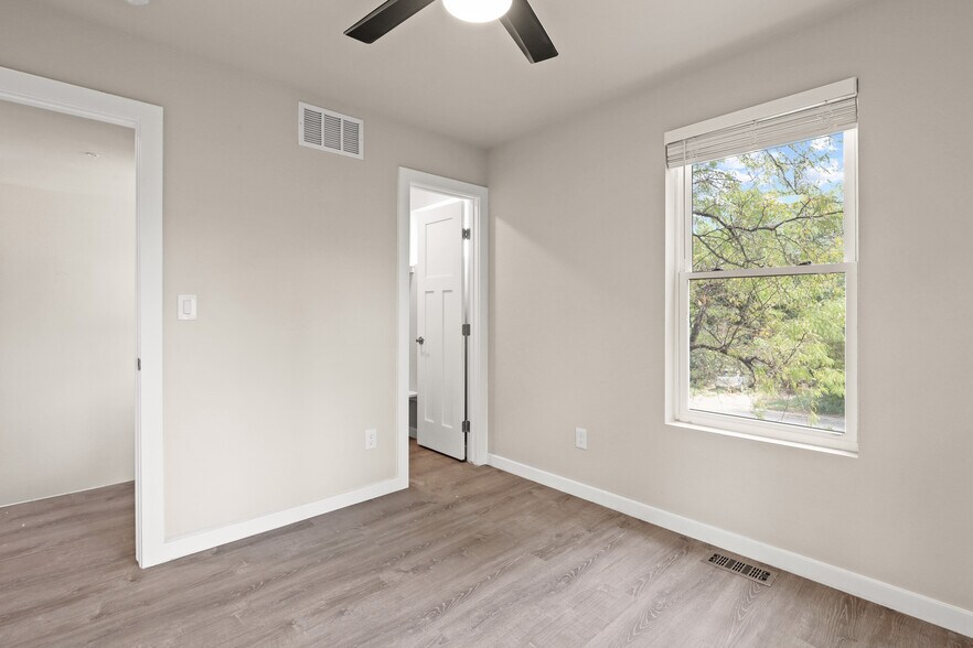 More Photos Of 805 30th St, Boulder Apartments For Sale