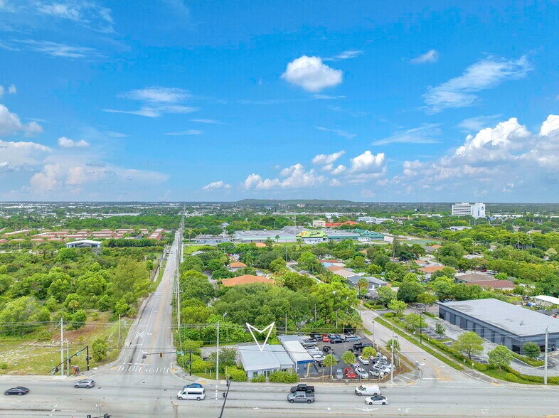 More Photos Of 3311 N Dixie Hwy, Pompano Beach Freestanding For Lease