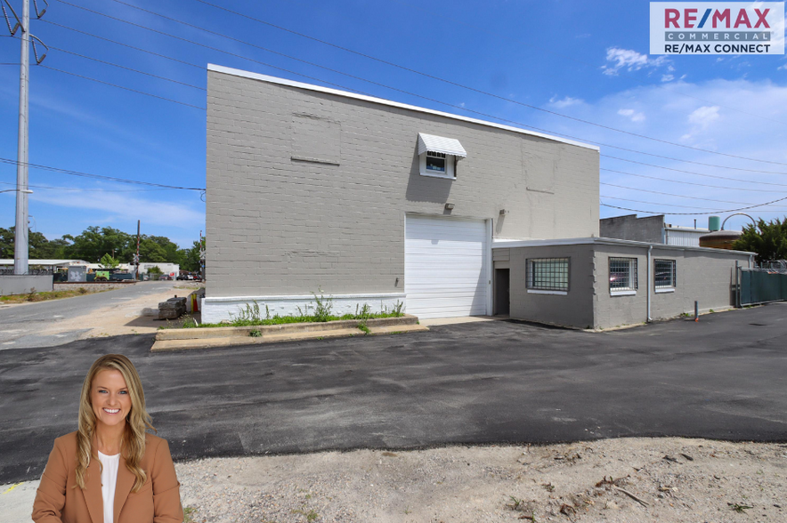 Primary Photo Of 2850 Cromwell Rd, Norfolk Warehouse For Lease