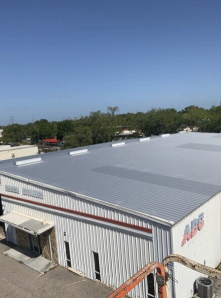 More Photos Of 4625 N 122nd Ave, Clearwater Warehouse For Lease