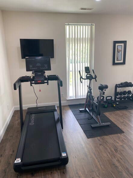 More Photos Of 419 Pin Hook Rd, Spring City Assisted Living For Sale