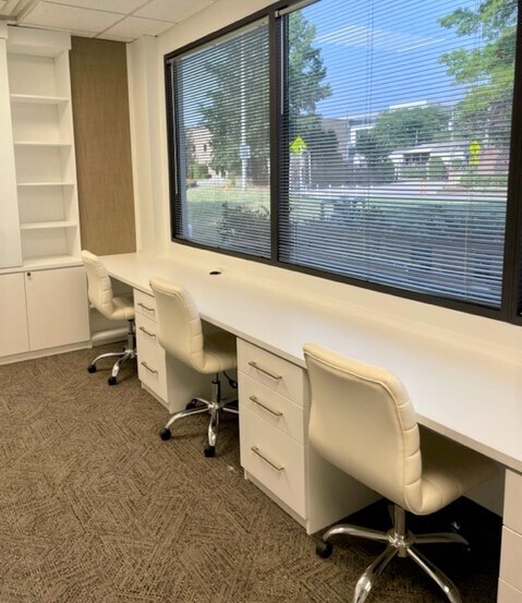 More Photos Of 55 Music Square E, Nashville Office For Lease