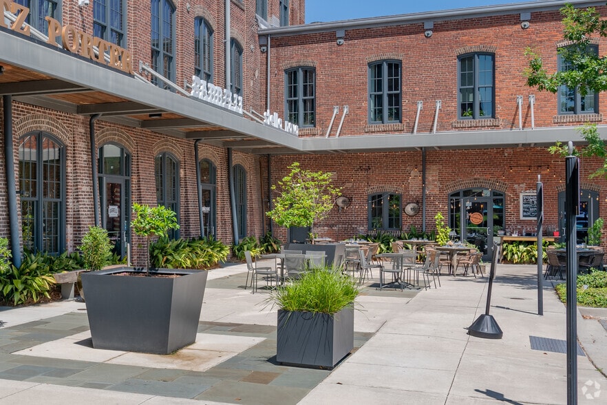 More Photos Of 701 E Bay St, Charleston Office Residential For Lease