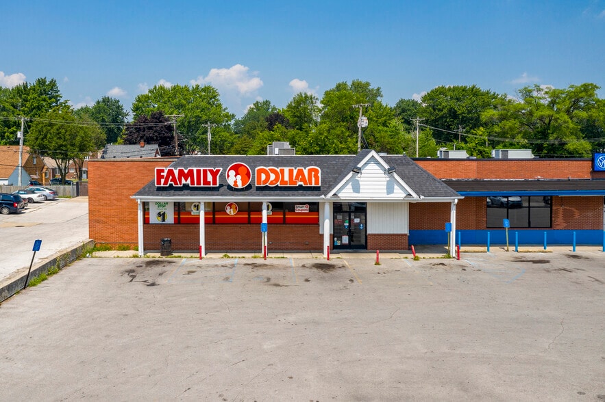 More Photos Of 2936-2944 W Sylvania Ave, Toledo Unknown For Lease