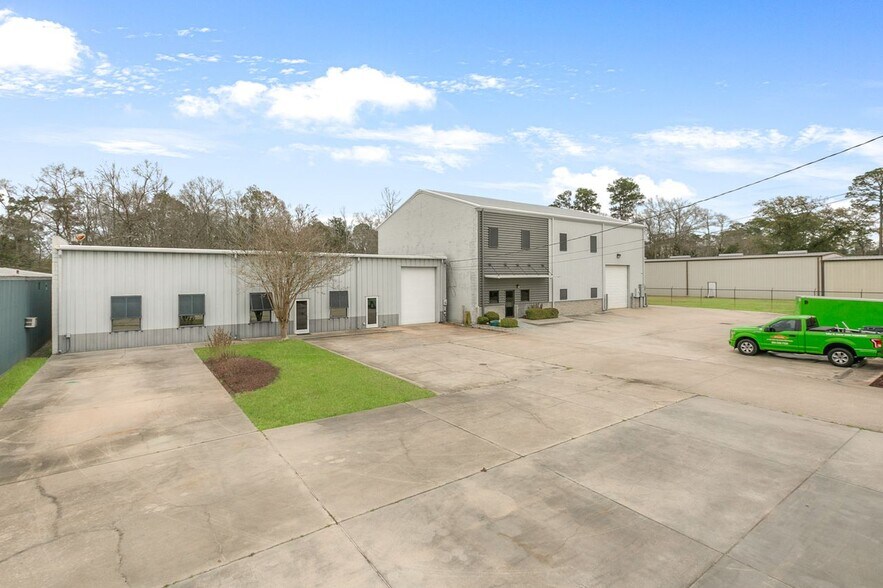 More Photos Of 1226 Fremaux Ave, Slidell Distribution For Lease