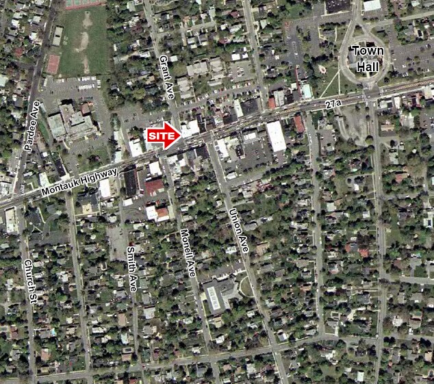 More Photos Of 3B Grant Ave, Islip Storefront Retail Residential For Lease